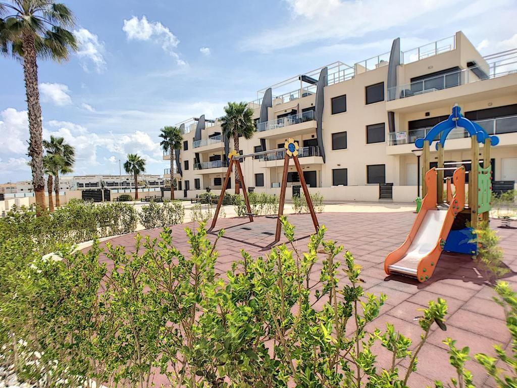 Apartment Playa Elisa Bay Pilar de la Horadada Dış mekan fotoğraf